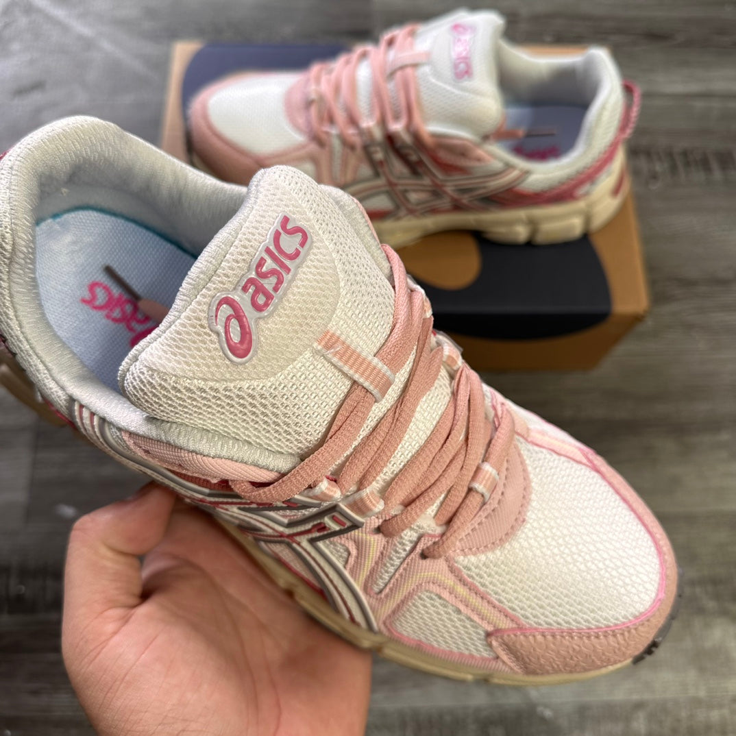 ASICS walking shoe